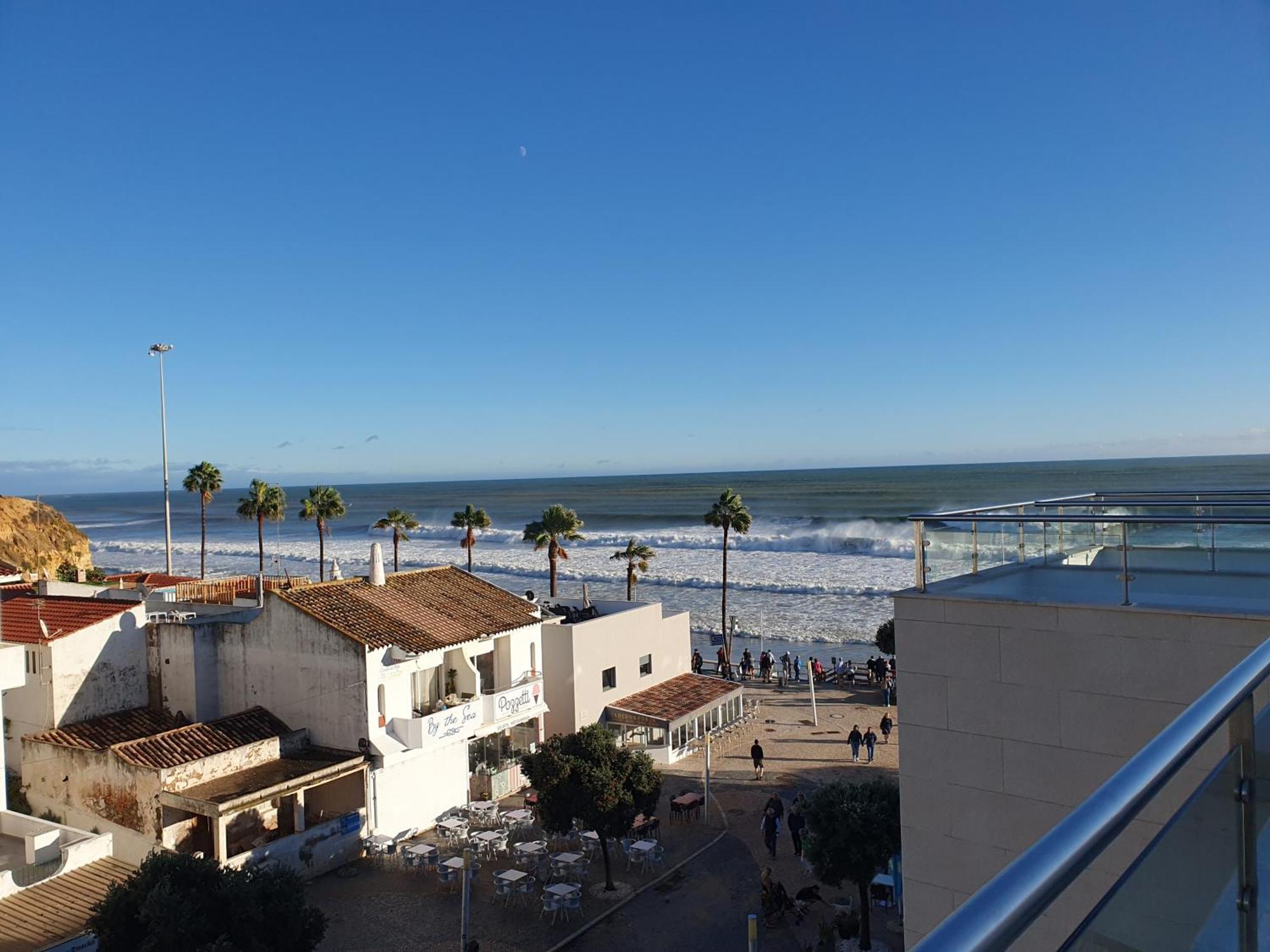 Magnifique Duplex Avec Piscine En Bord De Mer Appartement Olhos de Agua  Buitenkant foto